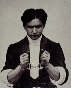 Harry Houdini <a rel="nofollow" href="https://www.wildabouthoudini.com/" target="_blank">www.wildabouthoudini.com</a>