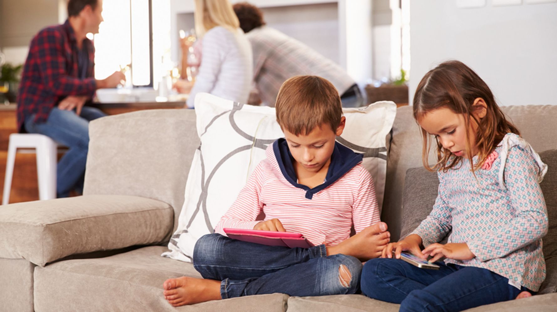 Parent Child Relationship In The Digital Era Huffpost