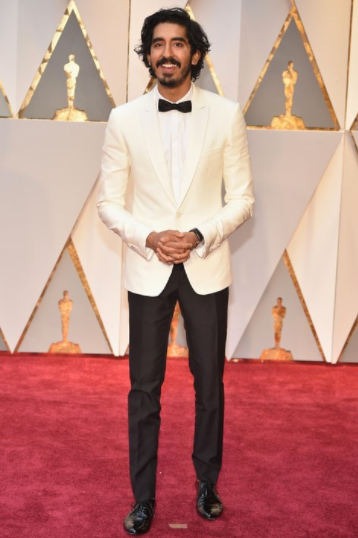 John Legend Wears Gucci Tuxedo for Oscars 2017 Red Carpet