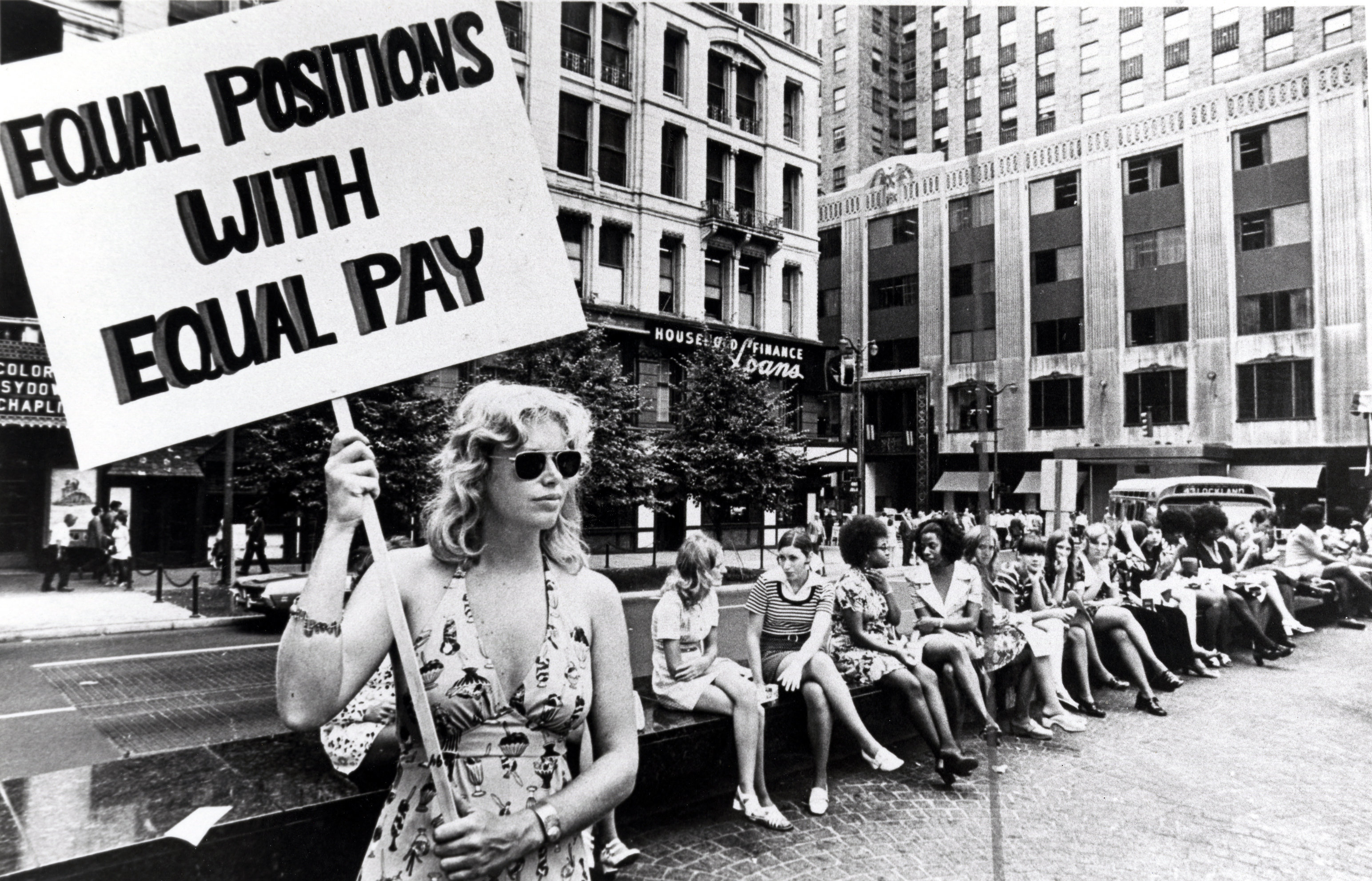 71 Powerful Photos Of Women Protesting Throughout American History ...