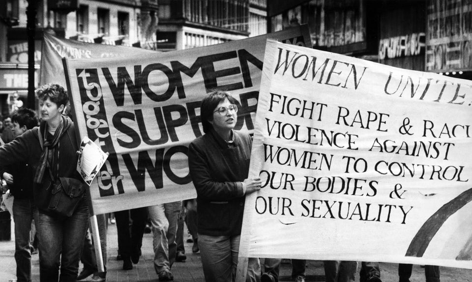 71 Powerful Photos Of Women Protesting Throughout American History Huffpost Women 