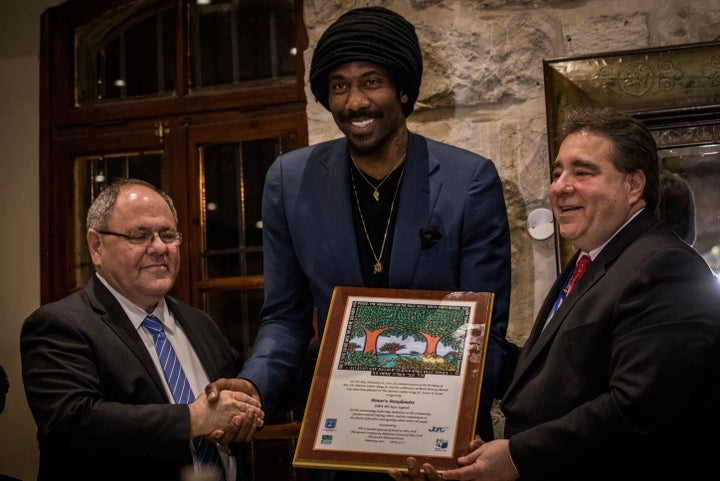 Through his foundation, Stoudemire has been proactive and in support of at-risk youth around the world and eliminating poverty through education.