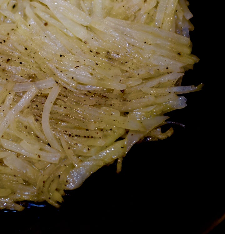 <p>Rösti in the pan - hand-julienned, if you please</p>