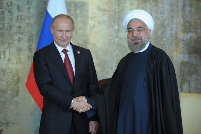 Russian President Vladimir Putin with Iranian President Hassan Rouhani