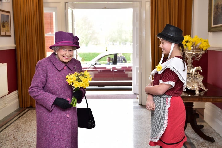 We wonder what signal the Queen is giving here?