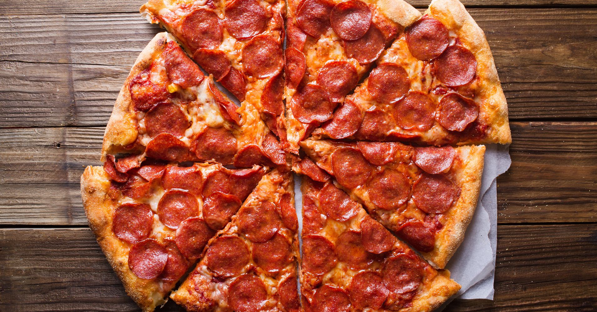 The Best Instagram Accounts To Follow For Pizza Lovers | HuffPost1910 x 1000