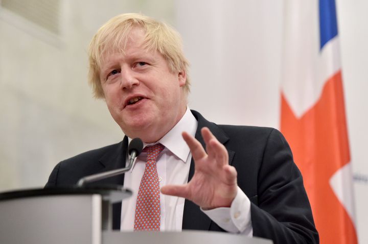 Boris Johnson is to visit Russia in the coming weeks, the Foreign Office has announced 