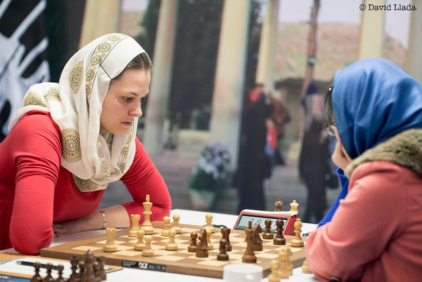 Anna Muzychuk, left, during Game 3 of the final of the Women’s World Championship, which she won with a brilliant attack.
