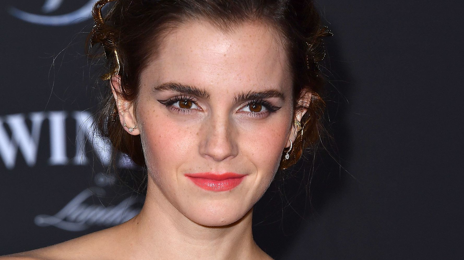 Emma Watson Oils Her Pubes And Isnt Afraid To Talk About It Huffpost