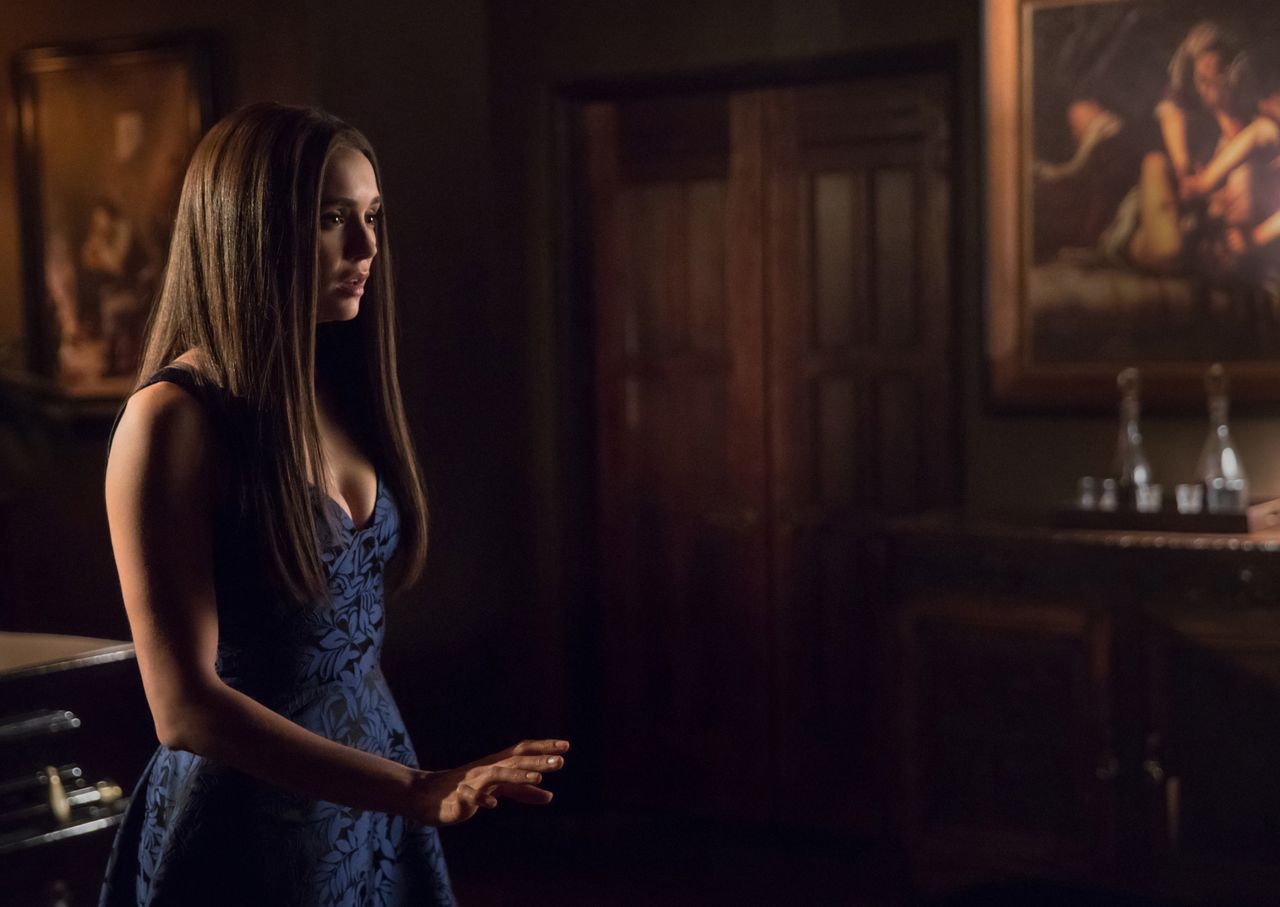 Nina Dobrev returns as Elena on "The Vampire Diaries." 