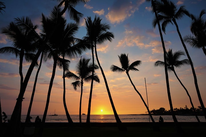 The parks along the seafront in Kailua face directly west, making them perfect for sunsets.