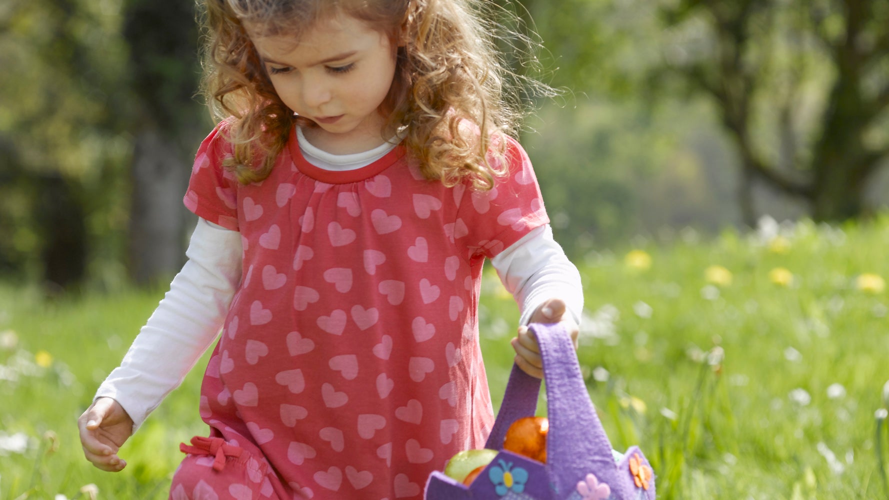 10 Sneaky Easter Egg Hunt Clues To Keep Kids Guessing Huffpost Uk Parents