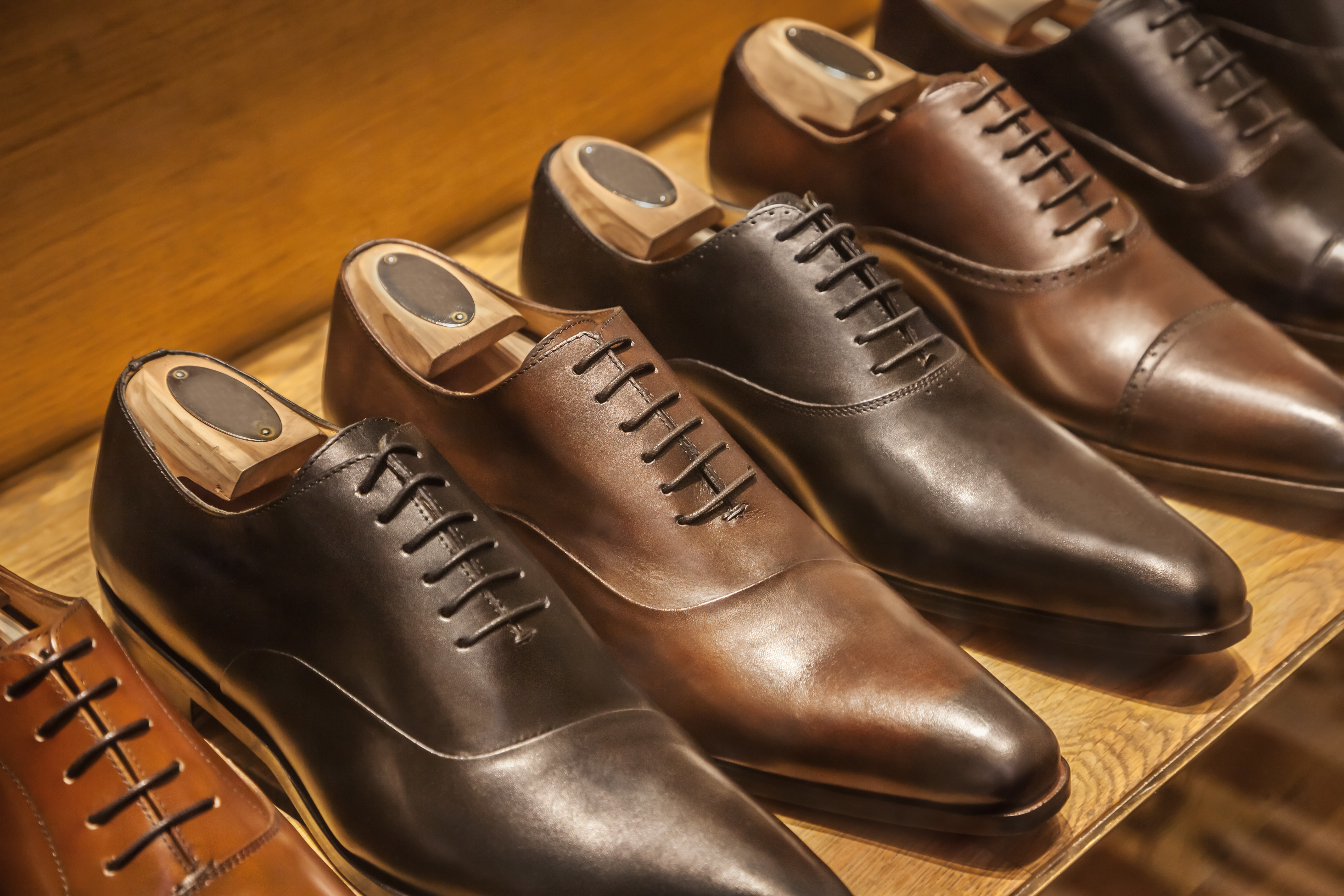 best dress shoes for big guys