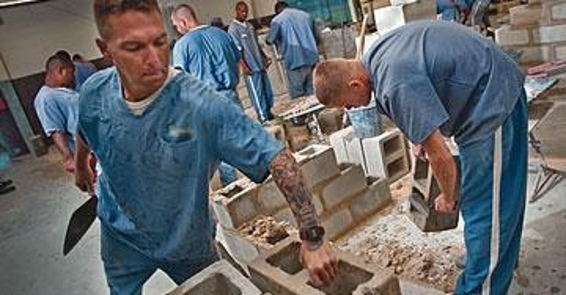 Nearly Half Of Prisoners Lack Access To Vocational Training Huffpost 