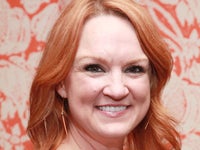 Pioneer Woman Under Fire For Racist Segment About Asian Wings Huffpost Life