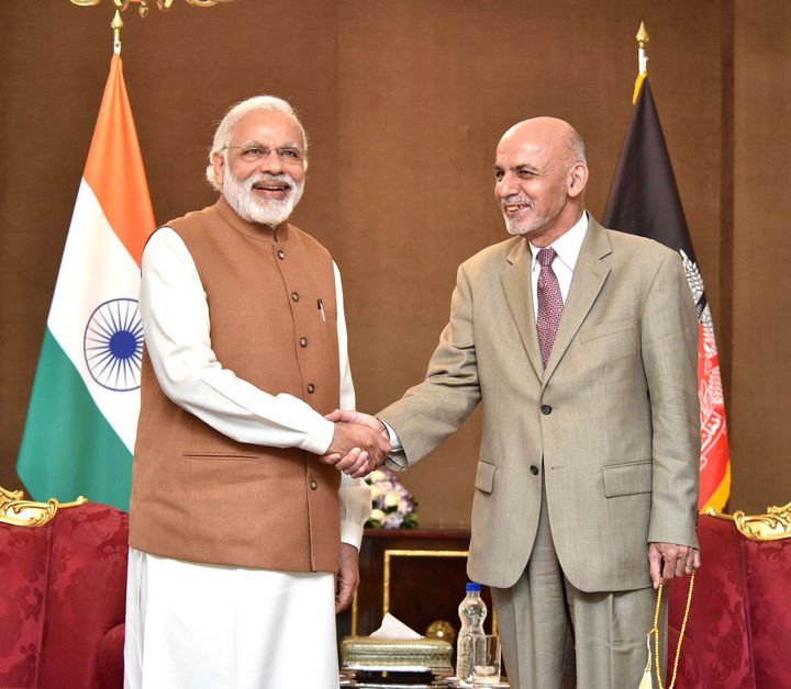 Indian Prime Minister Narendra Modi with Afghanistan President Ashraf Ghani