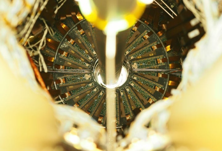 <p>Forward pixel tracker disk installed into the CMS experiment at CERN</p>