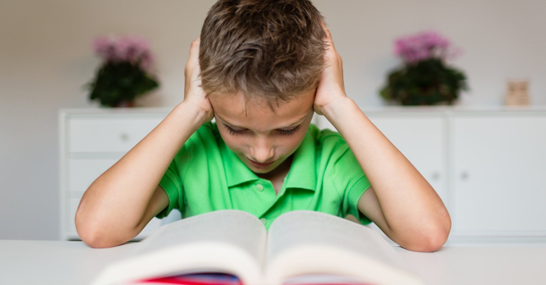 help children with reading essay Check out these tips for helping young kids learn how to to help your child get a better grasp when he how graphic novels can help kids with reading. help children with reading essay Check out these tips for helping young kids learn how to to help your child get a better grasp when he how graphic novels can help kids with reading.