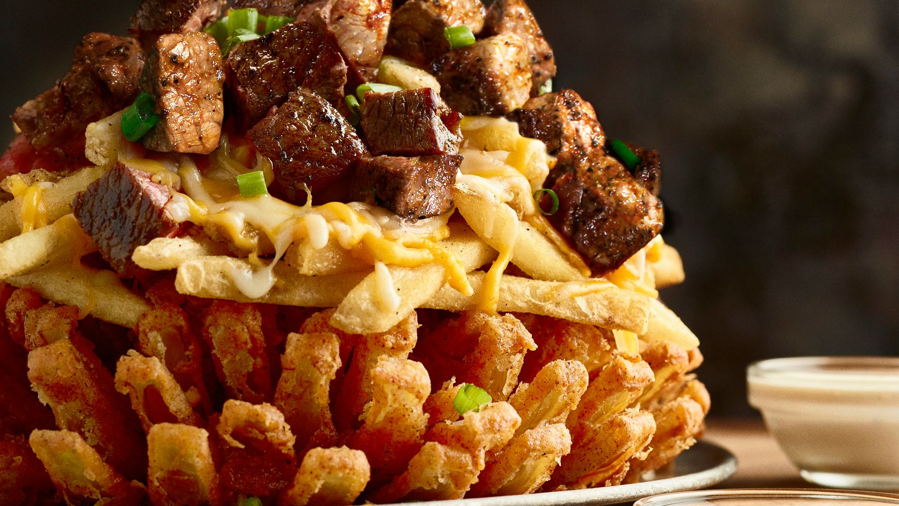 Outback S New Bloomin Onion Has A Truly Terrifying Amount Of Calories Huffpost Life