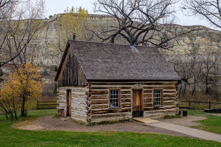 A year after his first visit in 1883, he invested $14,000 in the Maltese Cross Cabin, where he lived briefly before he built Elkhorn Ranch. 