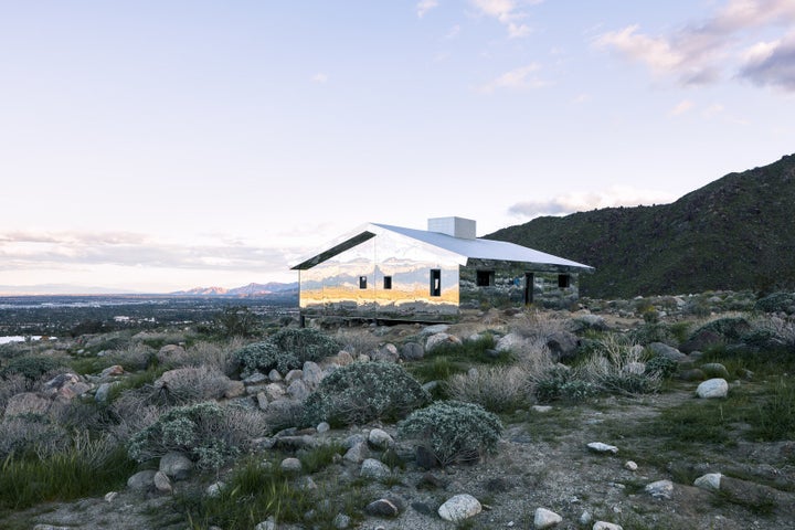 Desert X installation view of Doug Aitken's <em>Mirage,</em> 2017.