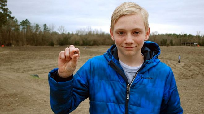 Teen Kalel Langford found a 7.4 carat diamond in a US state park - in just 30 minutes 