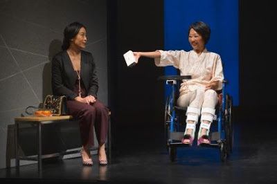 <p>Elizabeth Pan (Sayuri) and Jeanne Sakata (Natsuko) in a scene from <strong><em>Calligraphy</em></strong> </p>