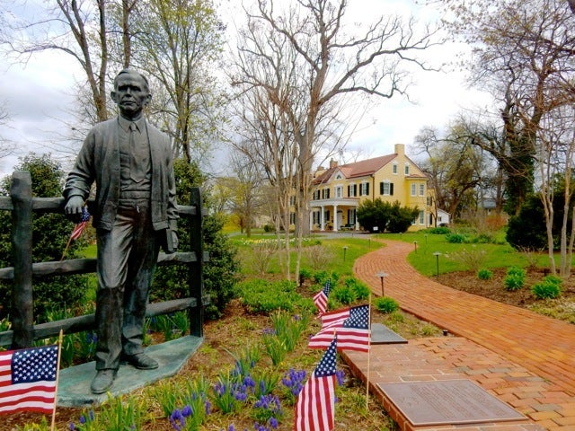 <p>George Marshall Summer Home, Leesburg VA</p>