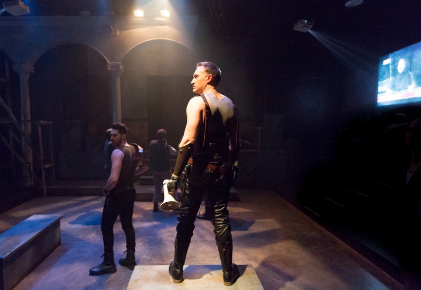 Chris Anthony as Titus Lartius and Robert Lyons as Coriolanus in Lantern Theater Company's production of <em>Coriolanus</em
