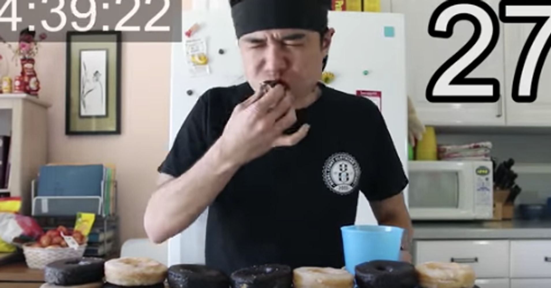 Watch A Guy Eat 50 Doughnuts And Get That Glazed Look Huffpost