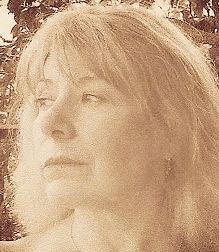 author Kristen Houghton
