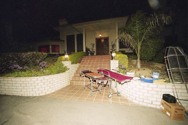 <p>The rented mansion in Rancho Santa Fe, California, where 39 members of Heaven’s Gate were found dead.</p>