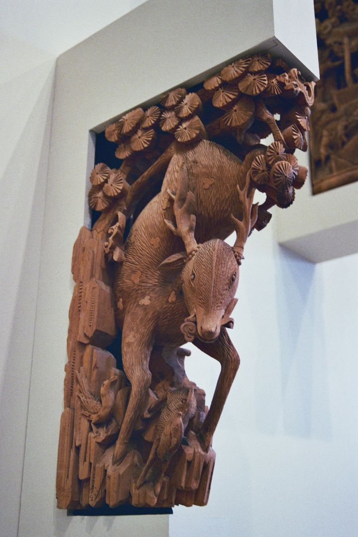 Carved wooden corbel from 18th century China (goes on top of column supporting a roof or balcony)