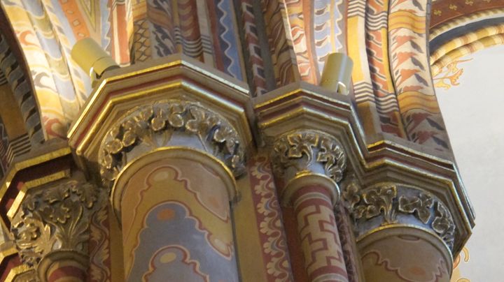 <p>Magyar folk art themes on Gothic pillars inside Budapest’s quirky Matthias Church.</p>