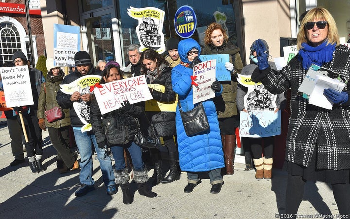 Rally in support of the Affordable Care Act, Staten Island. Image licensed under Creative Commons