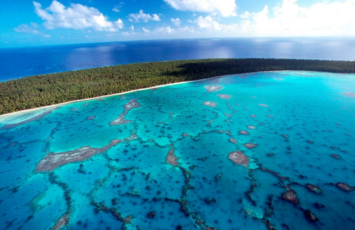 Looks perfect for paddleboarding and snorkeling!