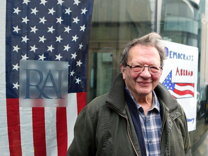 UK-based Larry Sanders, the brother of Bernie Sanders, says the US could have a 'Rolls Royce' publicly-funded health care system. 