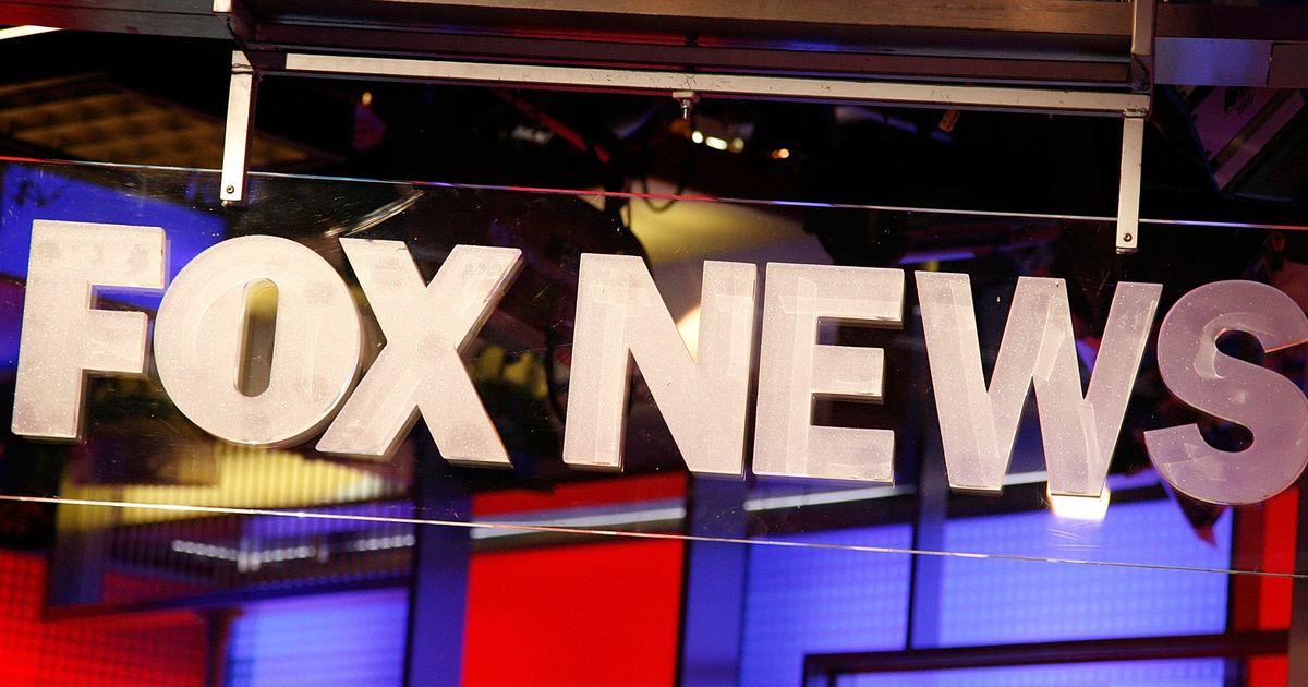 Fox news channel. Fox News. Телеканал Fox News. Fox News логотип. Американский канал Фокс Ньюс.