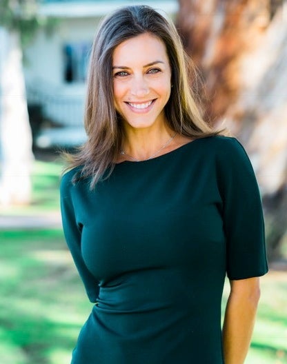 Dr. Lori Baudino is a licensed Clinical Psychologist and Dance/Movement Therapist whose work over the last decade has made her a world-renowned innovator in the field. 