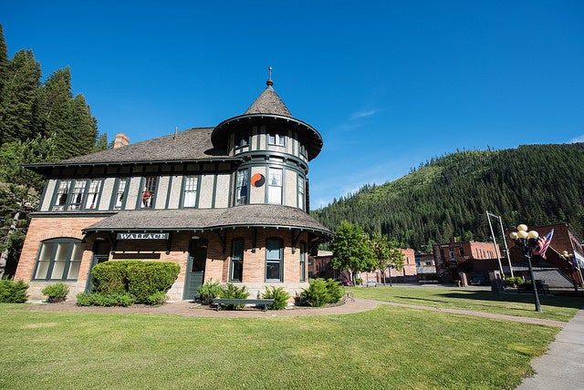<p>Downtown Wallace</p>