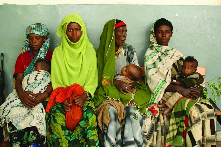 <p>Women and children in Ethiopia.</p>
