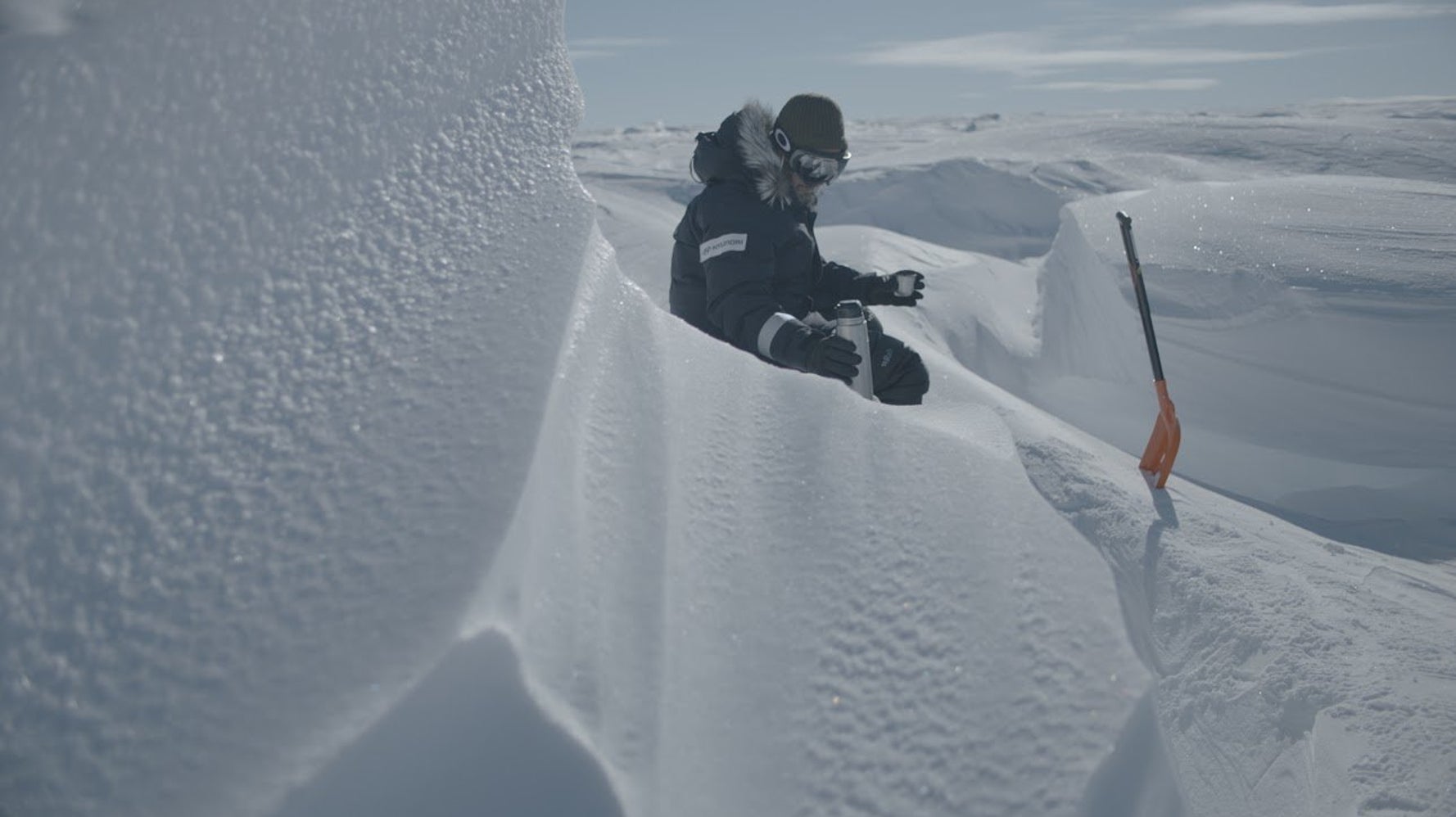 Shackleton’s Great Grandson’s 30Day Antarctic Driving Expedition Is