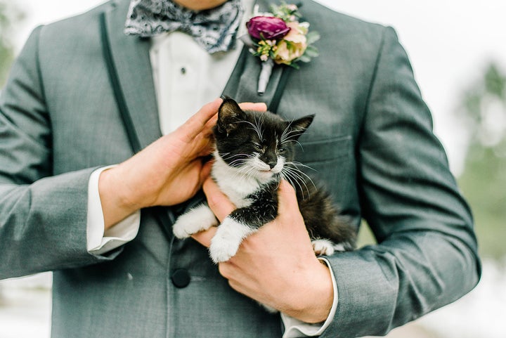 Cannot handle the cuteness.