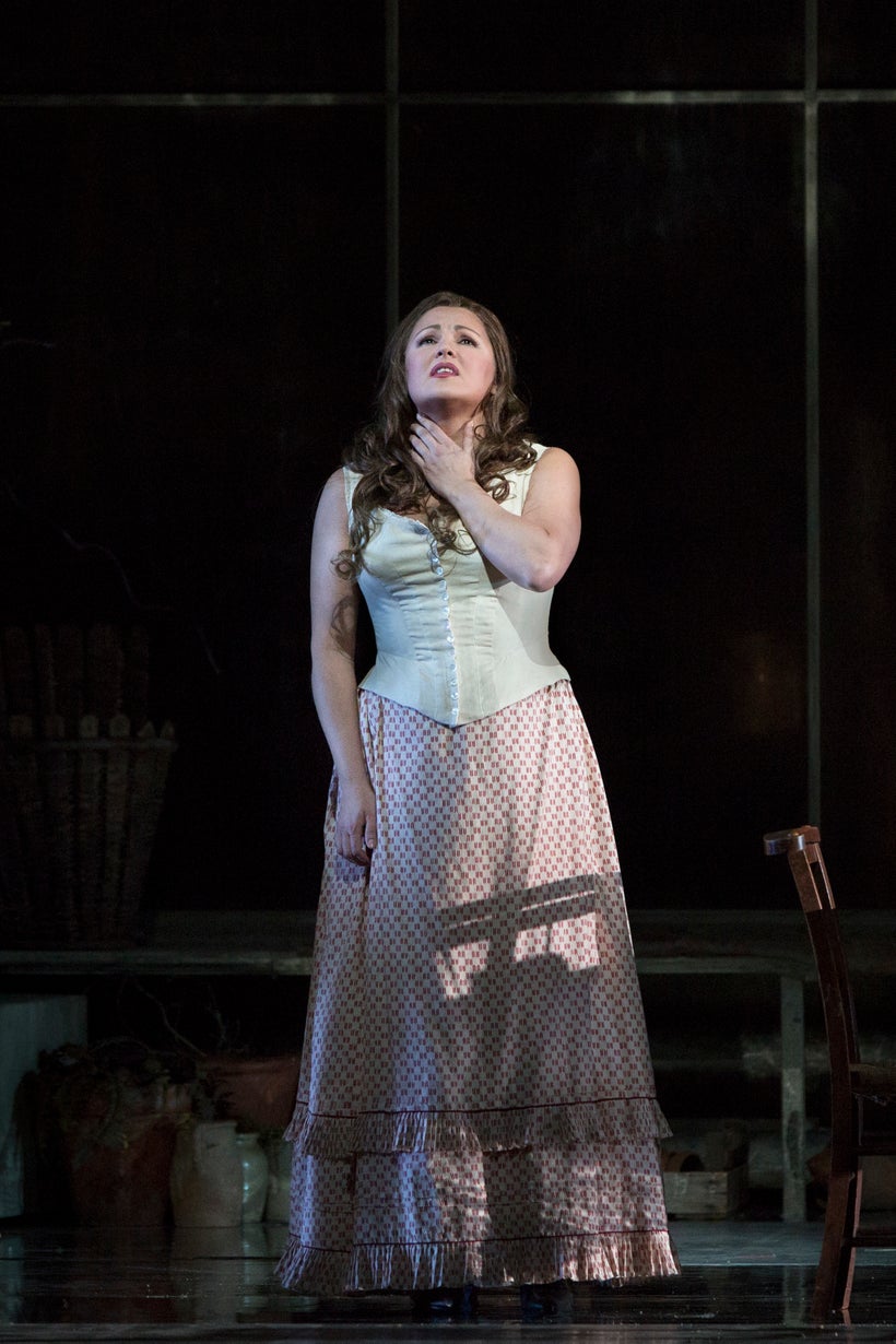 Anna Netrebko sings the famous Letter Scene in Tchaikovsky’s <em>Eugene Onegin </em>at the Met Opera.