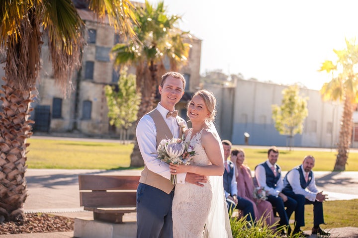 <p><a rel="nofollow" href="http://www.debsaundersphotography.com.au/" target="_blank">debsaundersphotography.com.au</a></p>