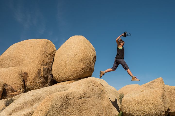 Bouldering in Joshua Tree National Park in the Mojave Desert in California is fit for all ages, fun, and free! 