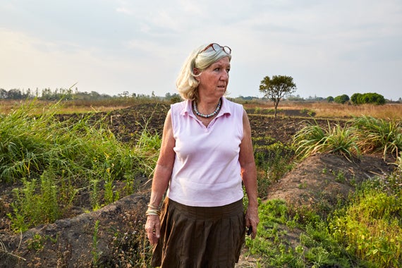 Sustainable agriculture is one of Green Malata’s main focusses. Here, Margriet, unhappy with the condition of a particular pa