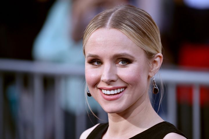 Kristen Bell encouraged moms who have felt shamed for their parenting choices to stand by their decisions. 