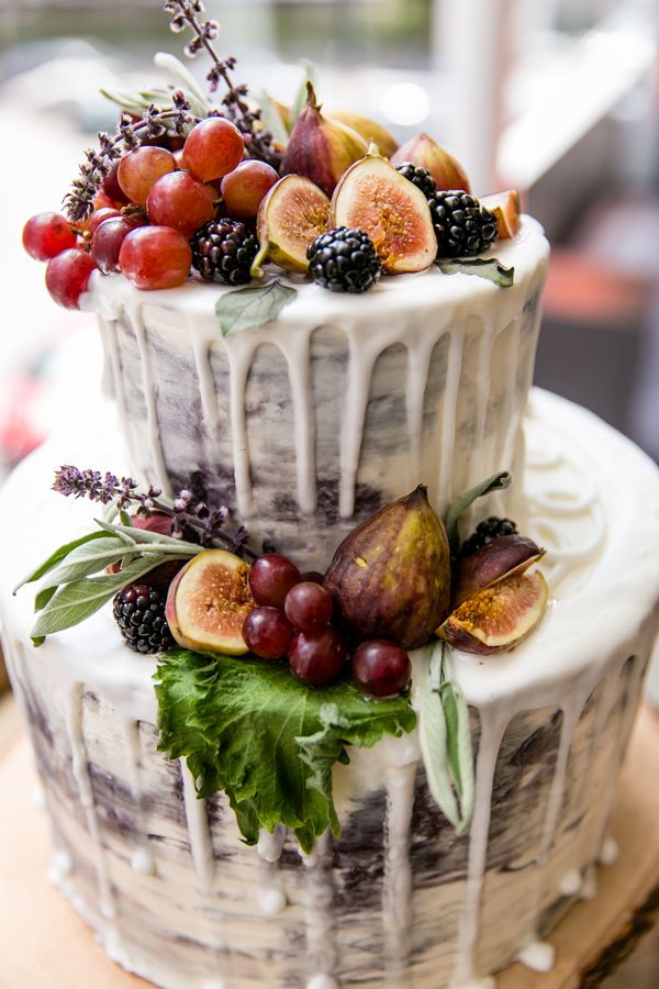 14 Drip Wedding Cakes That Are Overflowing With Sweetness Huffpost