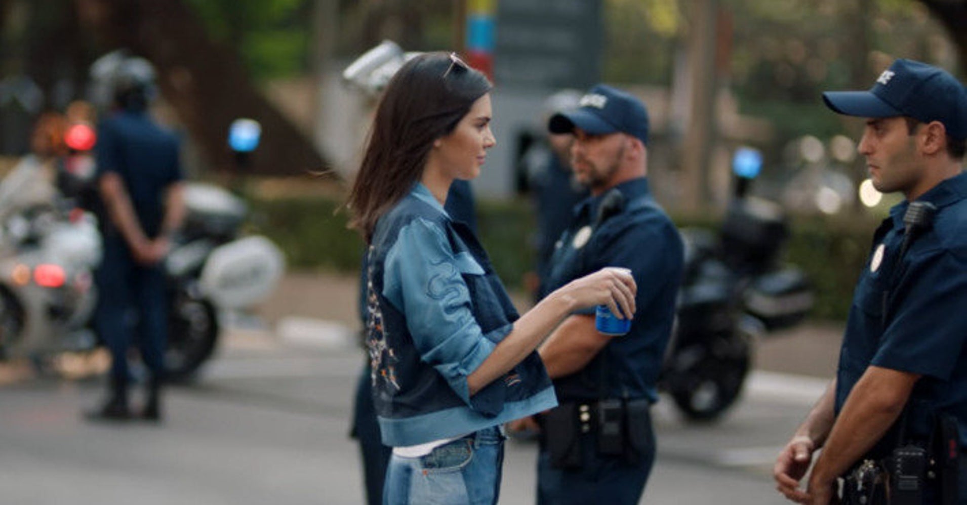 Kendall Jenner's New Pepsi Ad Is So ToneDeaf It Hurts HuffPost